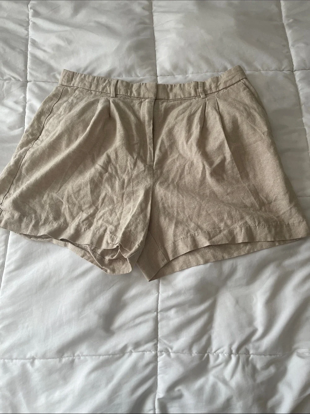 Beige Linen Blend Women’s Shorts